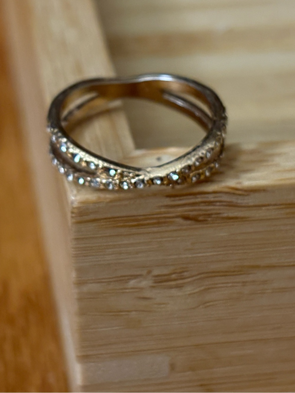Vintage Rhinestone Crossover Ring - Picture 8 of 11